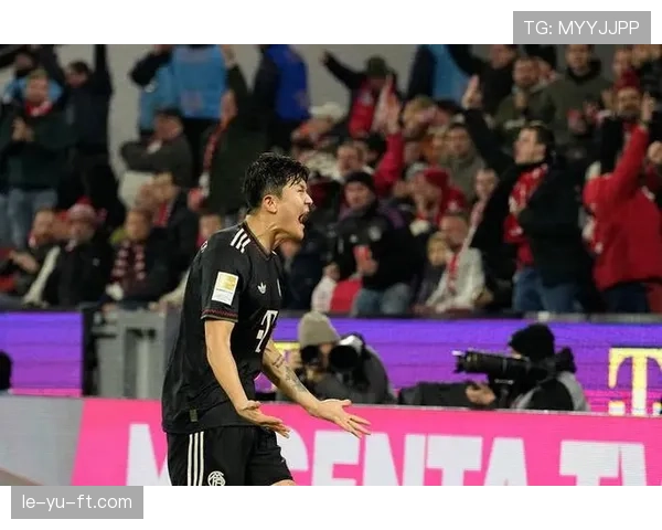 金玟哉顽强战胜伤病困扰，状态稳步回升展现不屈斗志