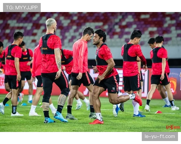 关键战先生:奥斯梅恩在强强对话中的决定性作用 关键战先生:奥斯梅恩在强强对话中的决定性作用