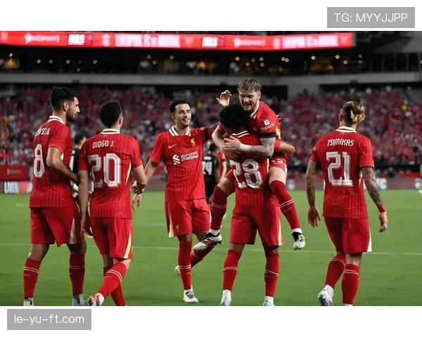 热刺防线崩了，问题不在个人而在整体结构彻底失衡